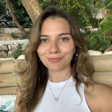 Clinical Psychologist Gökçe Naz Tellioğlu Günbatan