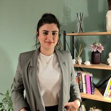 Uzman Klinik Psikolog Esra Cebbar