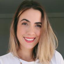 Psicóloga Especialista Julia Darwich
